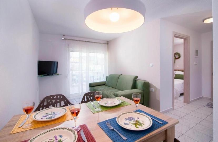 Lena Apartments 3 Potos Zewnętrze zdjęcie
